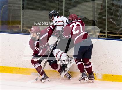 Thumbnail 3 in Albany Academy vs. Avon Old Farms (NESPAC Large Division Final) photogallery.