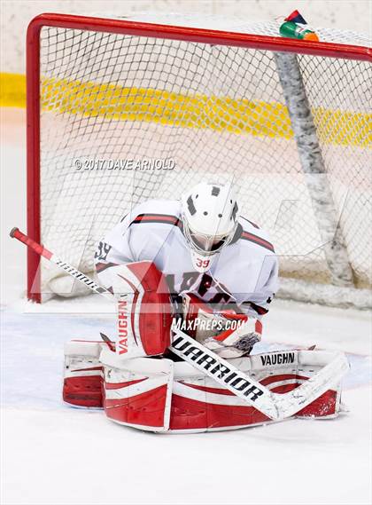 Thumbnail 1 in Albany Academy vs. Avon Old Farms (NESPAC Large Division Final) photogallery.