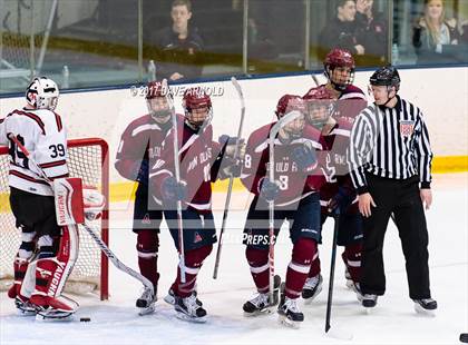 Thumbnail 2 in Albany Academy vs. Avon Old Farms (NESPAC Large Division Final) photogallery.