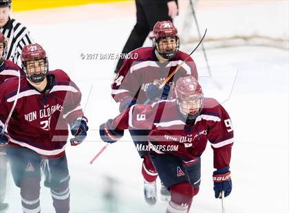 Thumbnail 2 in Albany Academy vs. Avon Old Farms (NESPAC Large Division Final) photogallery.