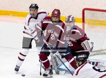 Thumbnail 1 in Albany Academy vs. Avon Old Farms (NESPAC Large Division Final) photogallery.