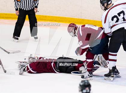Thumbnail 1 in Albany Academy vs. Avon Old Farms (NESPAC Large Division Final) photogallery.