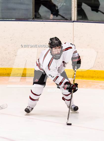 Thumbnail 2 in Albany Academy vs. Avon Old Farms (NESPAC Large Division Final) photogallery.