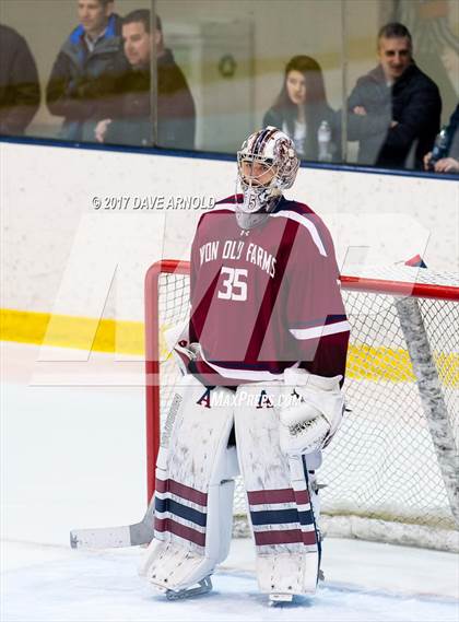 Thumbnail 3 in Albany Academy vs. Avon Old Farms (NESPAC Large Division Final) photogallery.
