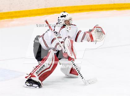 Thumbnail 1 in Albany Academy vs. Avon Old Farms (NESPAC Large Division Final) photogallery.