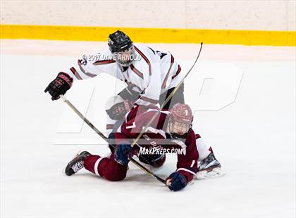 Thumbnail 3 in Albany Academy vs. Avon Old Farms (NESPAC Large Division Final) photogallery.