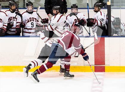 Thumbnail 3 in Albany Academy vs. Avon Old Farms (NESPAC Large Division Final) photogallery.