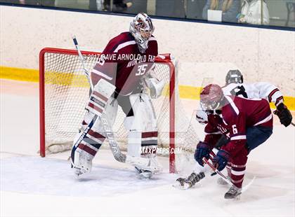 Thumbnail 1 in Albany Academy vs. Avon Old Farms (NESPAC Large Division Final) photogallery.