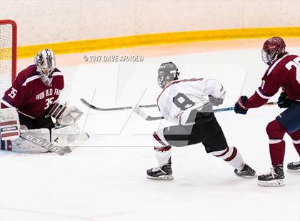 Thumbnail 3 in Albany Academy vs. Avon Old Farms (NESPAC Large Division Final) photogallery.