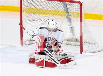 Thumbnail 3 in Albany Academy vs. Avon Old Farms (NESPAC Large Division Final) photogallery.