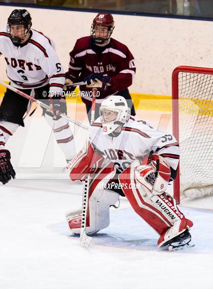 Thumbnail 2 in Albany Academy vs. Avon Old Farms (NESPAC Large Division Final) photogallery.