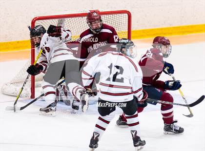 Thumbnail 1 in Albany Academy vs. Avon Old Farms (NESPAC Large Division Final) photogallery.