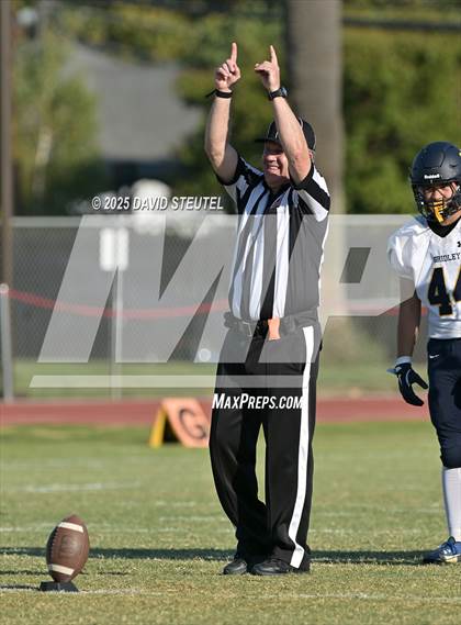 Thumbnail 1 in Gridley @ Winters photogallery.