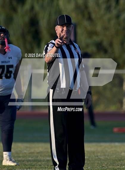 Thumbnail 1 in Gridley @ Winters photogallery.