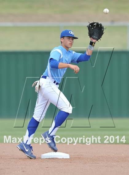 Thumbnail 2 in Grandview vs. Gunter (UIL 2A Region 2 Quarterfinal) photogallery.