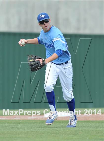Thumbnail 3 in Grandview vs. Gunter (UIL 2A Region 2 Quarterfinal) photogallery.