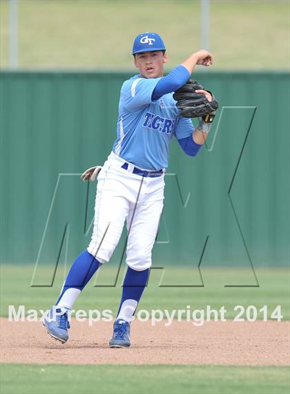 Thumbnail 2 in Grandview vs. Gunter (UIL 2A Region 2 Quarterfinal) photogallery.