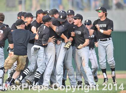 Thumbnail 2 in Grandview vs. Gunter (UIL 2A Region 2 Quarterfinal) photogallery.