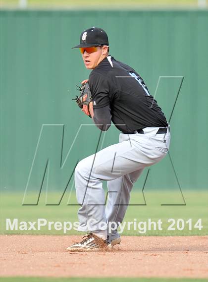 Thumbnail 1 in Grandview vs. Gunter (UIL 2A Region 2 Quarterfinal) photogallery.