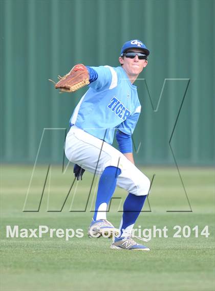 Thumbnail 3 in Grandview vs. Gunter (UIL 2A Region 2 Quarterfinal) photogallery.