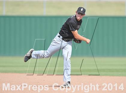 Thumbnail 2 in Grandview vs. Gunter (UIL 2A Region 2 Quarterfinal) photogallery.