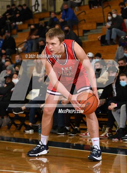 Thumbnail 2 in Tualatin vs. Lake Oswego (Les Schwab Invitational) photogallery.