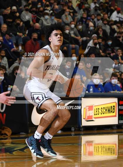 Thumbnail 3 in Tualatin vs. Lake Oswego (Les Schwab Invitational) photogallery.