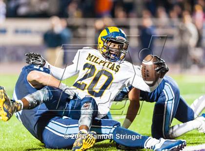 Thumbnail 3 in Bellarmine College Prep vs. Milpitas (CIF CCS Open D1 Final) photogallery.