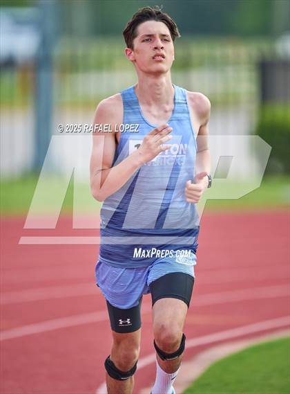 Thumbnail 1 in Northland Christian Relays (1600M) photogallery.