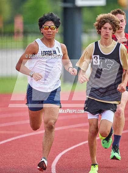 Thumbnail 1 in Northland Christian Relays (1600M) photogallery.