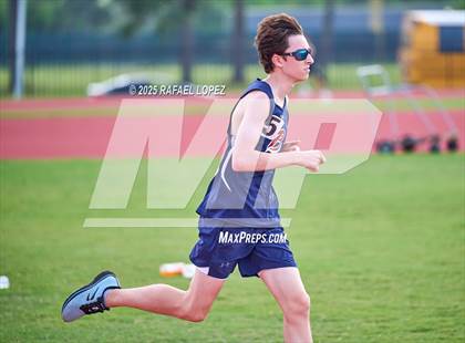 Thumbnail 1 in Northland Christian Relays (1600M) photogallery.