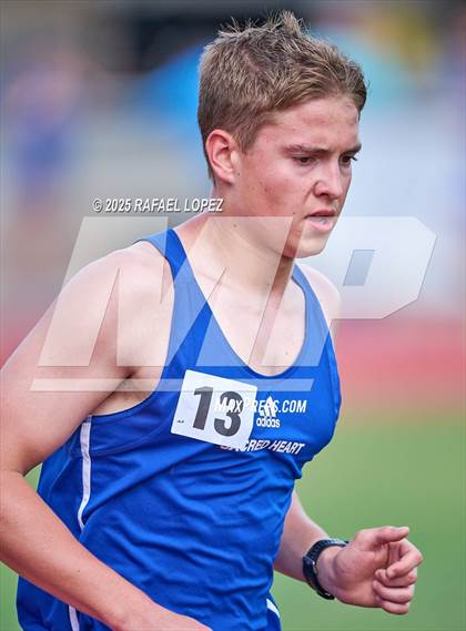 Thumbnail 1 in Northland Christian Relays (1600M) photogallery.