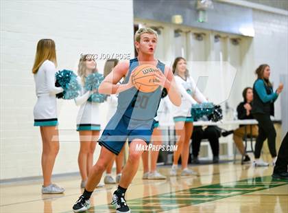 Thumbnail 2 in Clearfield vs Farmington photogallery.