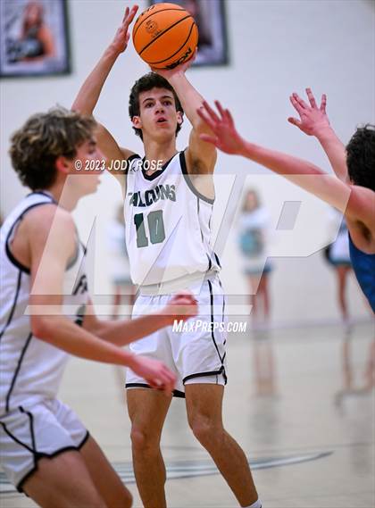 Thumbnail 3 in Clearfield vs Farmington photogallery.