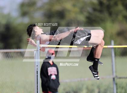 Thumbnail 2 in Logan Elm Invitational photogallery.
