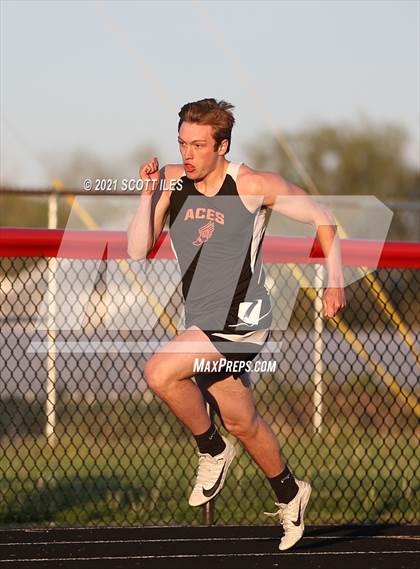 Thumbnail 2 in Logan Elm Invitational photogallery.