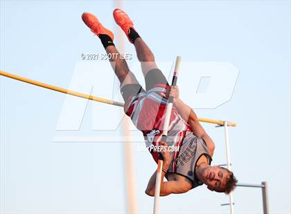 Thumbnail 1 in Logan Elm Invitational photogallery.