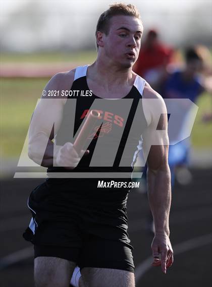 Thumbnail 2 in Logan Elm Invitational photogallery.