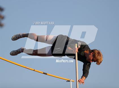 Thumbnail 3 in Logan Elm Invitational photogallery.