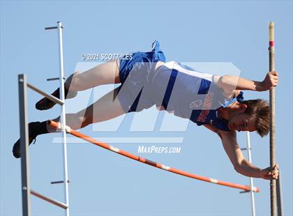 Thumbnail 2 in Logan Elm Invitational photogallery.