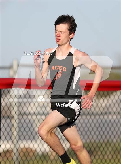 Thumbnail 3 in Logan Elm Invitational photogallery.