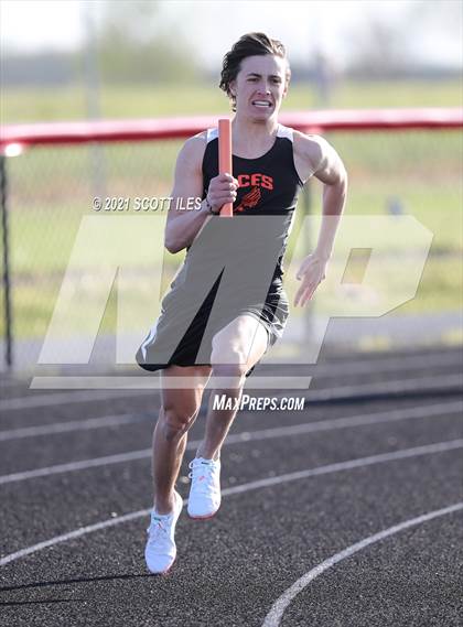 Thumbnail 1 in Logan Elm Invitational photogallery.