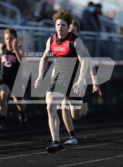 Thumbnail 3 in Logan Elm Invitational photogallery.