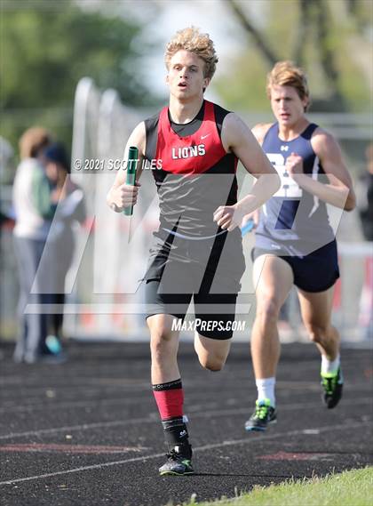 Thumbnail 1 in Logan Elm Invitational photogallery.