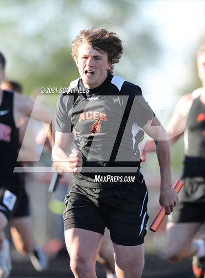 Thumbnail 3 in Logan Elm Invitational photogallery.