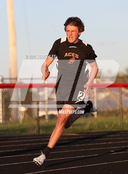 Thumbnail 1 in Logan Elm Invitational photogallery.