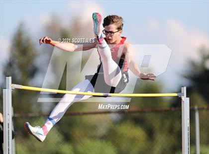 Thumbnail 1 in Logan Elm Invitational photogallery.