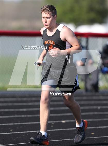 Thumbnail 3 in Logan Elm Invitational photogallery.
