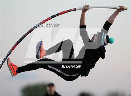 Thumbnail 2 in Logan Elm Invitational photogallery.
