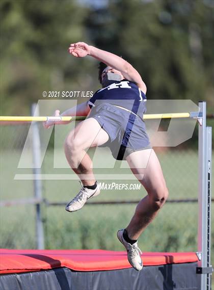 Thumbnail 1 in Logan Elm Invitational photogallery.